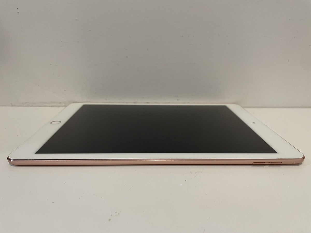 Apple iPad Pro 1st Gen. 32GB, Wi-Fi, 9.7 in - Rose Gold - AS IS