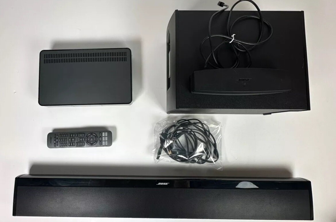 Bose CineMate 130 Home Theater System w SoundTouch /Bluetooth