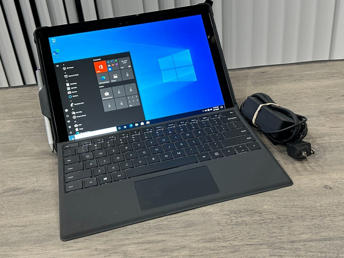 Microsoft Surface Pro 5 (8GB ,Intel I5-7300u , 256GB) Laptop Win