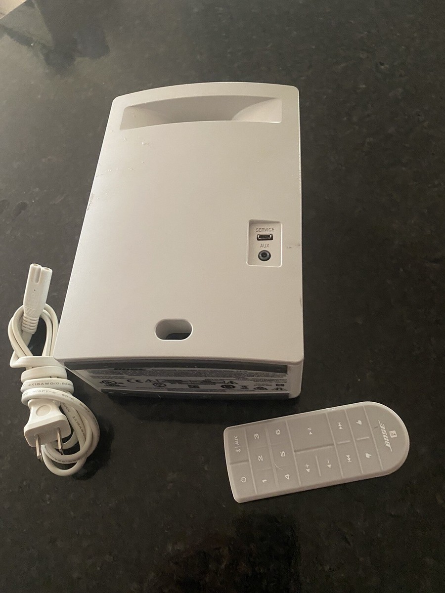 Bose SoundTouch 10 Wireless Speaker, Works with Alexa - White™ W