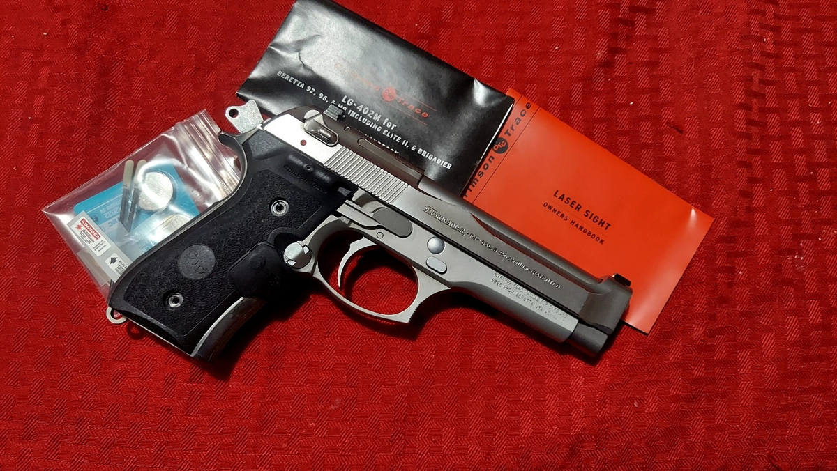 Crimson Trace LG-402M Lasergrip for Beretta 92/96/M9 for sale