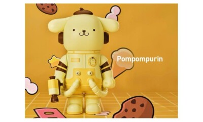 POPMART MEGA SPACE MOLLY 400% Sanrio Family Series Blind Box