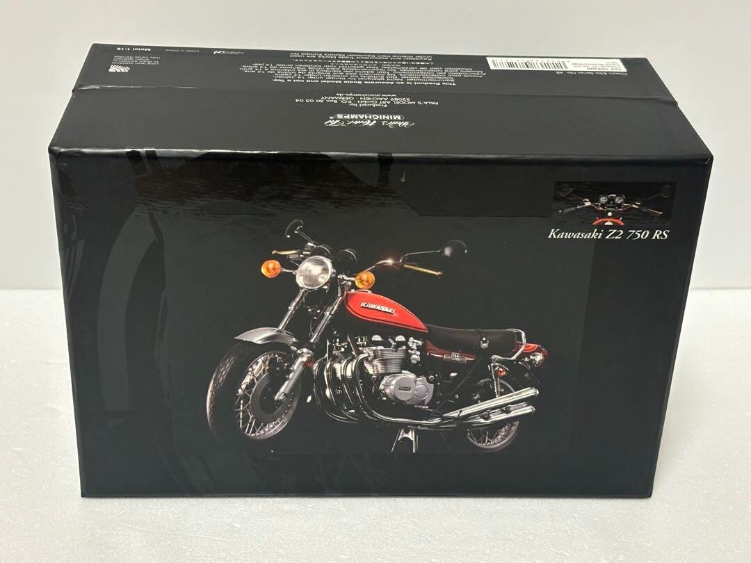 Kawasaki ZⅡ 750RS 1/12 scale made by Minichamps Candy Brown