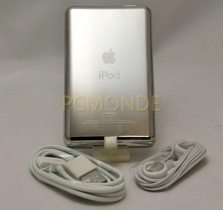 Apple iPod Classic 120 GB Silver 7th Generation (MB562LL/A