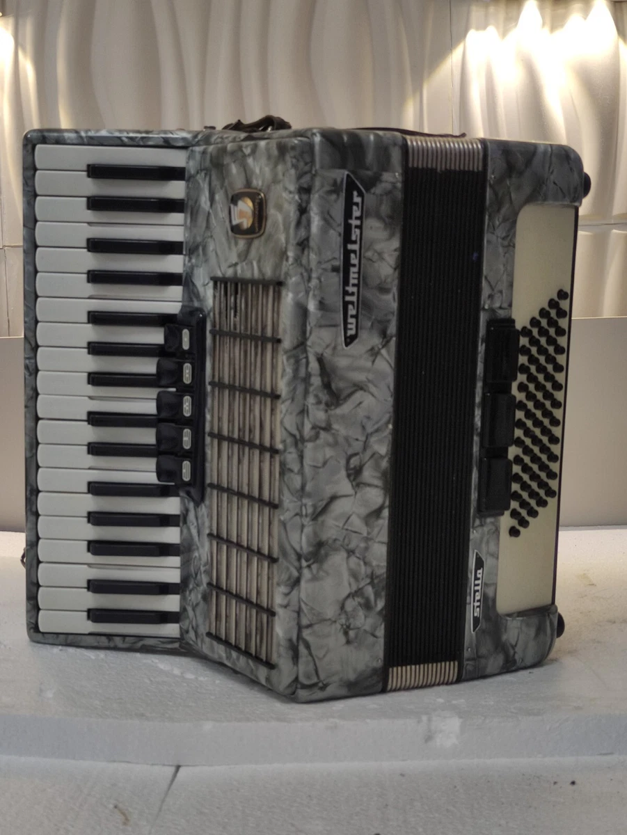 Weltmeister Accordions 60 Bass Keys for sale | eBay