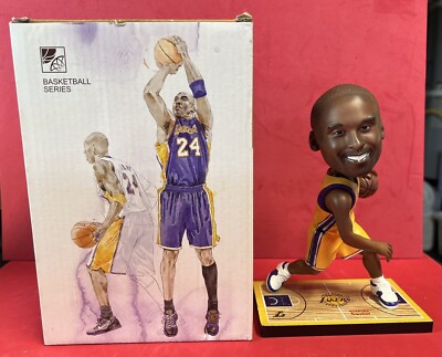 24 NBA LA Lakers Kobe Bryant Bobble Head Guardian Action Figures