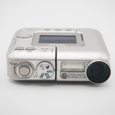 N.Mint] Nikon COOLPIX SQ Digital Compact Camera Silver w/Charger