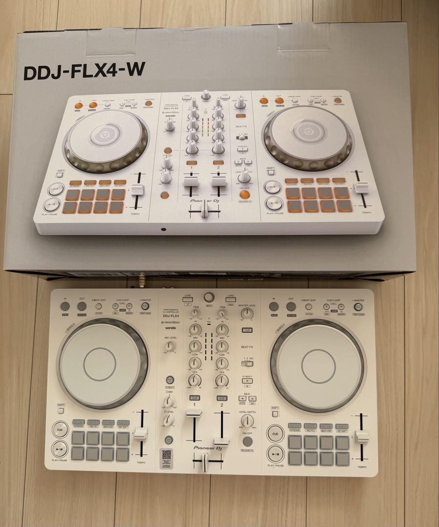 Pioneer DDJ-FLX4 2-Channel Serato Lite Rekordbox Software DJ