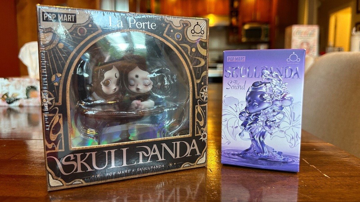 Pop Mart Skullpanda La Porte - France Only Edition | eBay