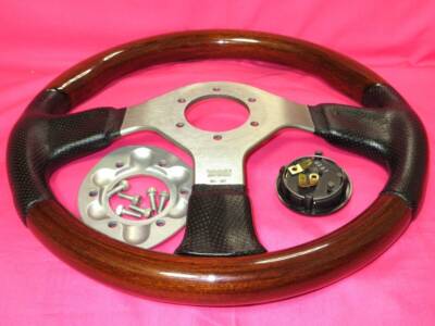 MOMO FIGHTER Steering Wheel 35Φ Mahogany & Punching Leather Combo