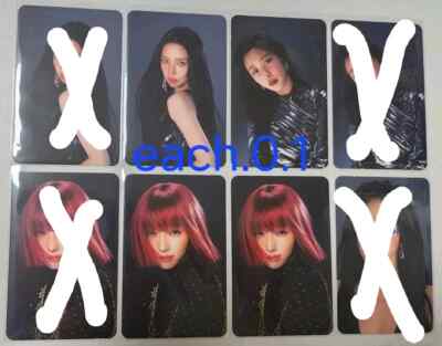 Multiple) aespa Whiplash popup store Poca trading card Karina