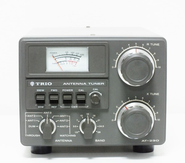 TRIO KENWOOD AT-230 HF Antenna Tuner 1.8MHz-29.7MHz 200W Working
