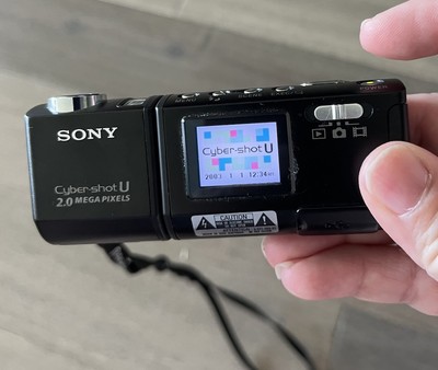 Rare Vintage Sony DSCU50 Cybershot 2MP Digital Camera Black Parts