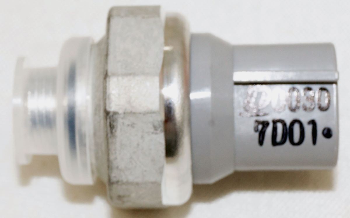 Genuine Hino Engine Compartment Air Conditioning Pressure Switch