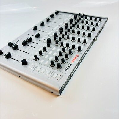 Vestax Midi Controller Vcm 600 Silver Professional Dj Equipment