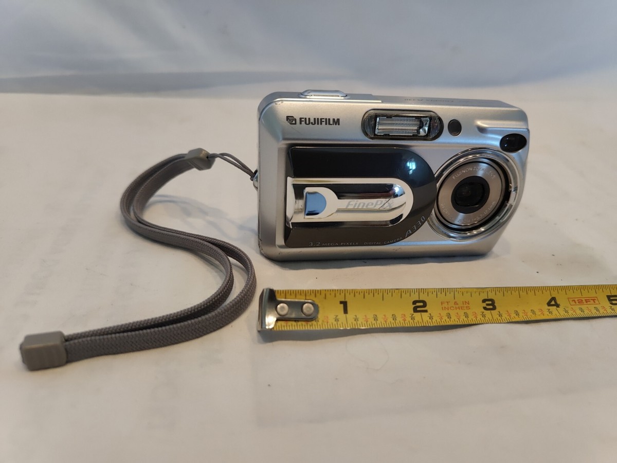 Fujifilm FinePix A330 3.2MP Digital Camera - Silver - Untested. | eBay