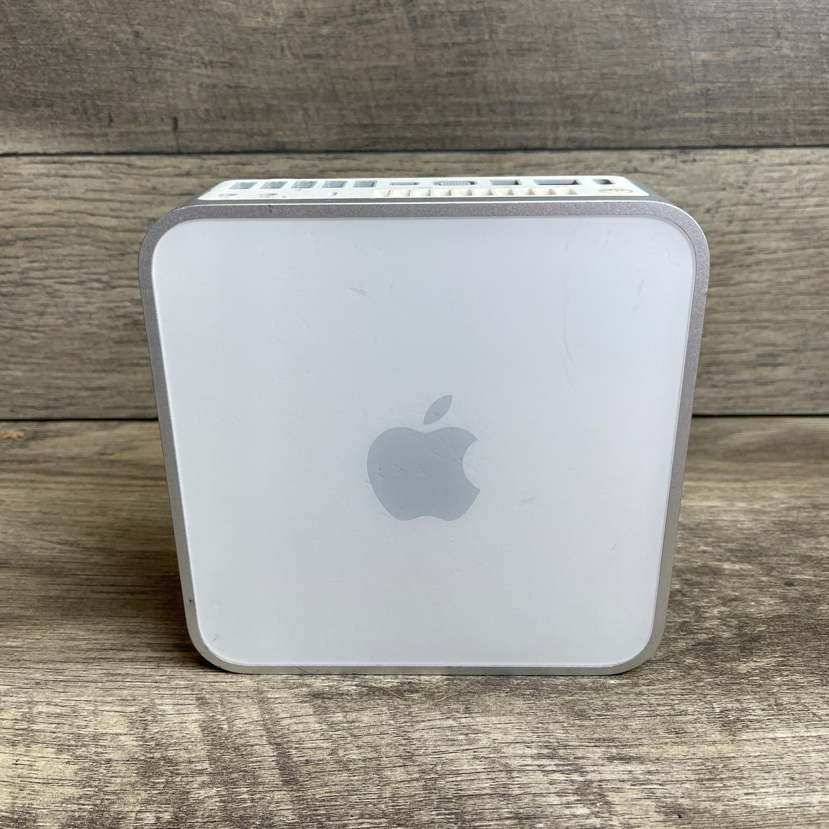 Apple Mac Mini A1283 White Intel Core 2 Duo 2.26GHz 4GB 160GB HDD