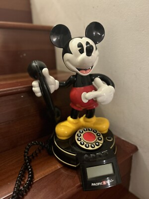 Vintage Disney Mickey Mouse Animated Talking Telephone W/ Caller