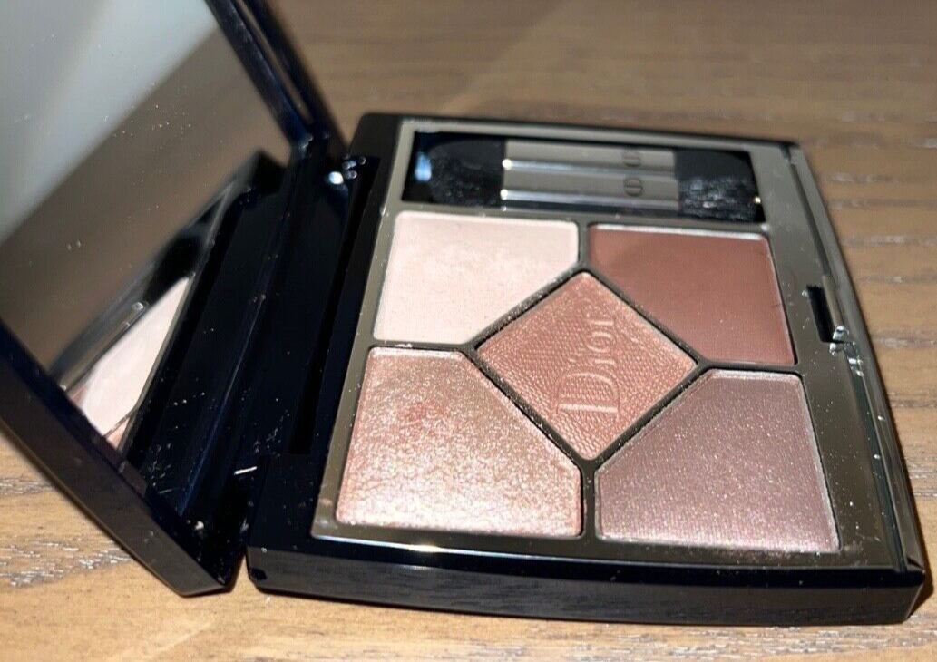 Dior 5 Couleurs Couture Eyeshadow Wardrobe Soft Cashmere 669 NEW