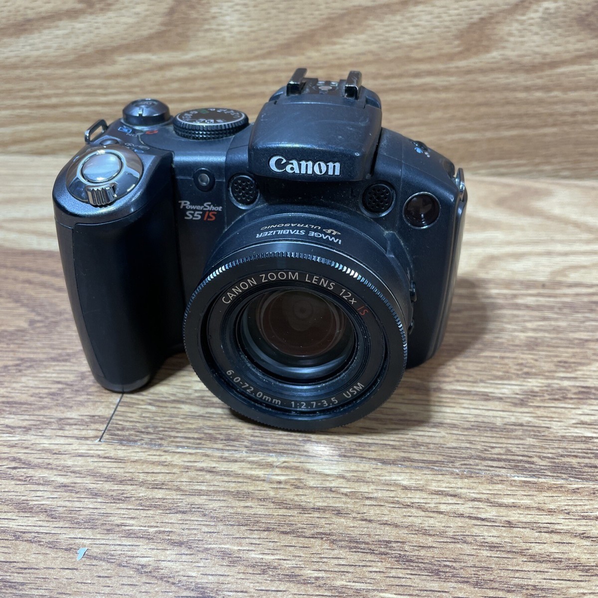 Canon PowerShot S5 IS 8.0MP 12x Optical Zoom Digital Camera PC1234
