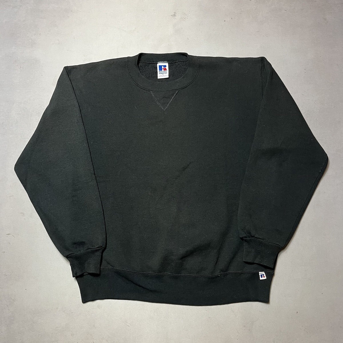 Vintage Russell Athletic Blank Crewneck Sweatshirt Black Size Made