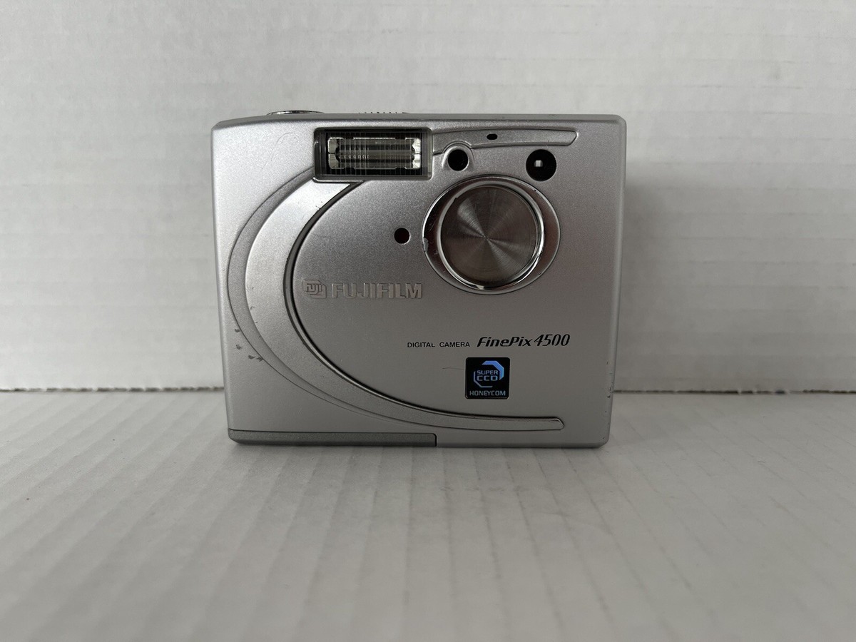 Fujifilm Finepix 4500 Super Ccd Made in Japan Fujinon Lens Digital