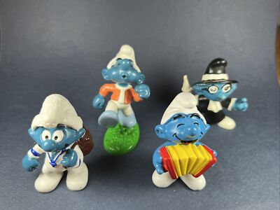 RARE Lot Of 4 Vintage Smurf Figurines | eBay