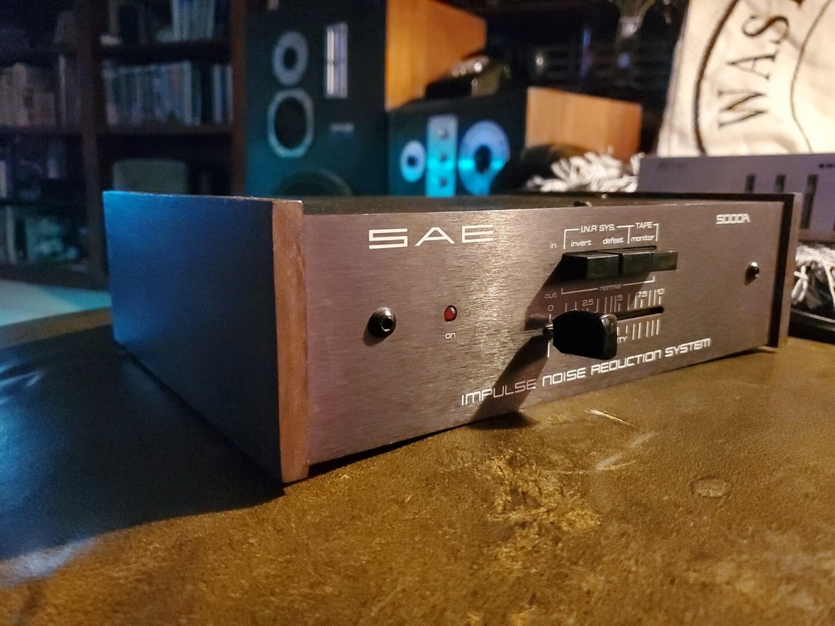SAE Model 5000A Impulse Noise Reduction System Analog Vinyl Click