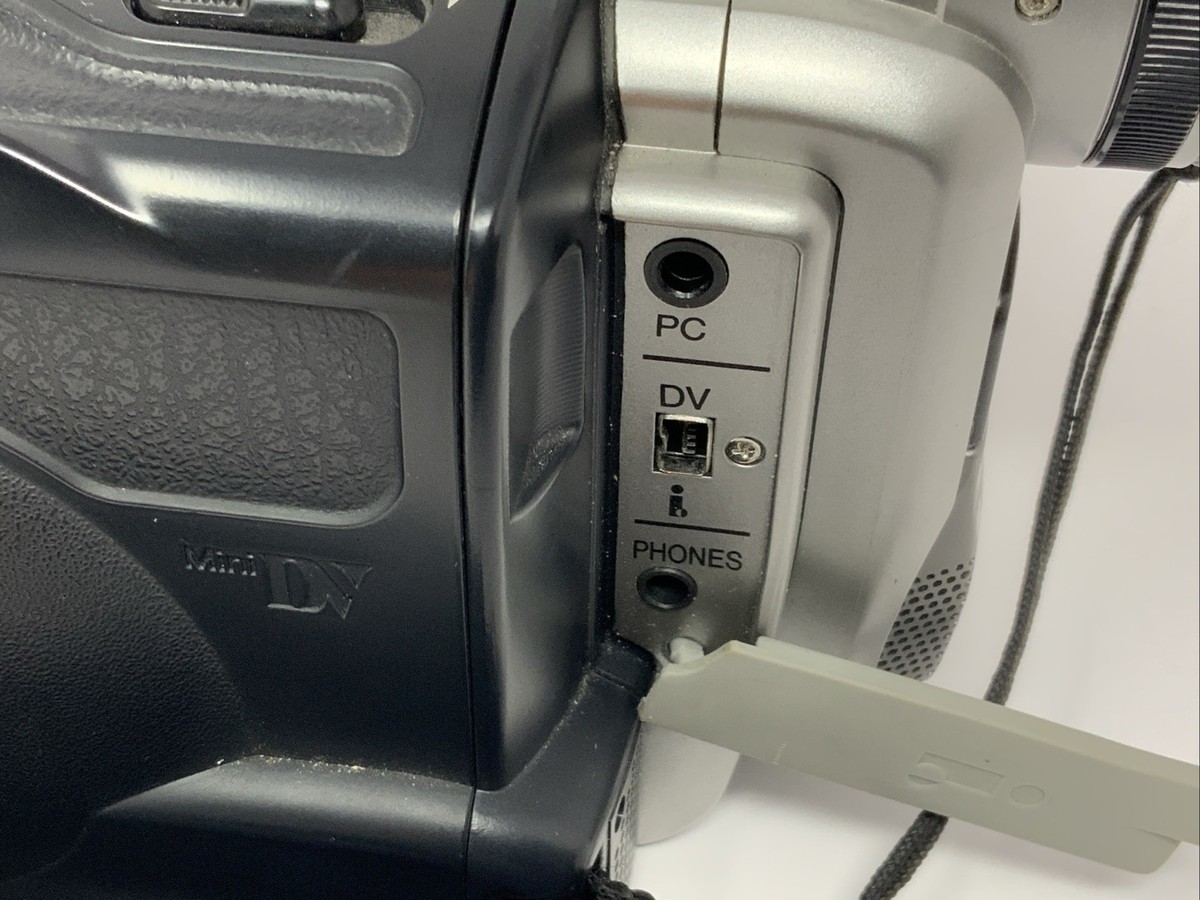 Sharp Digital Viewcam Camcorder VL-WD450 Mini DV UNTESTED FOR