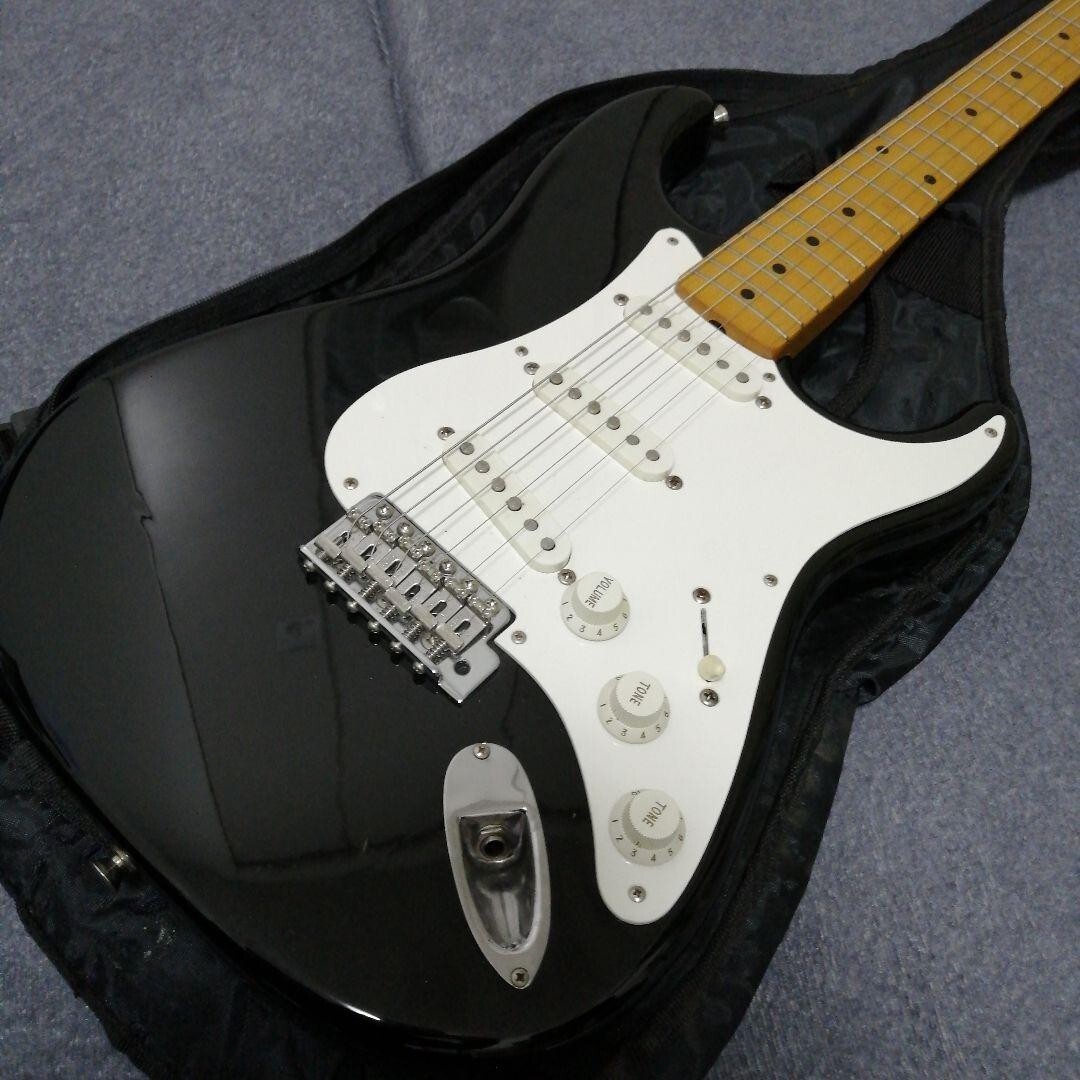 Fender Japan ST57M Stratocaster Guitar Black Medium Scale Made in
