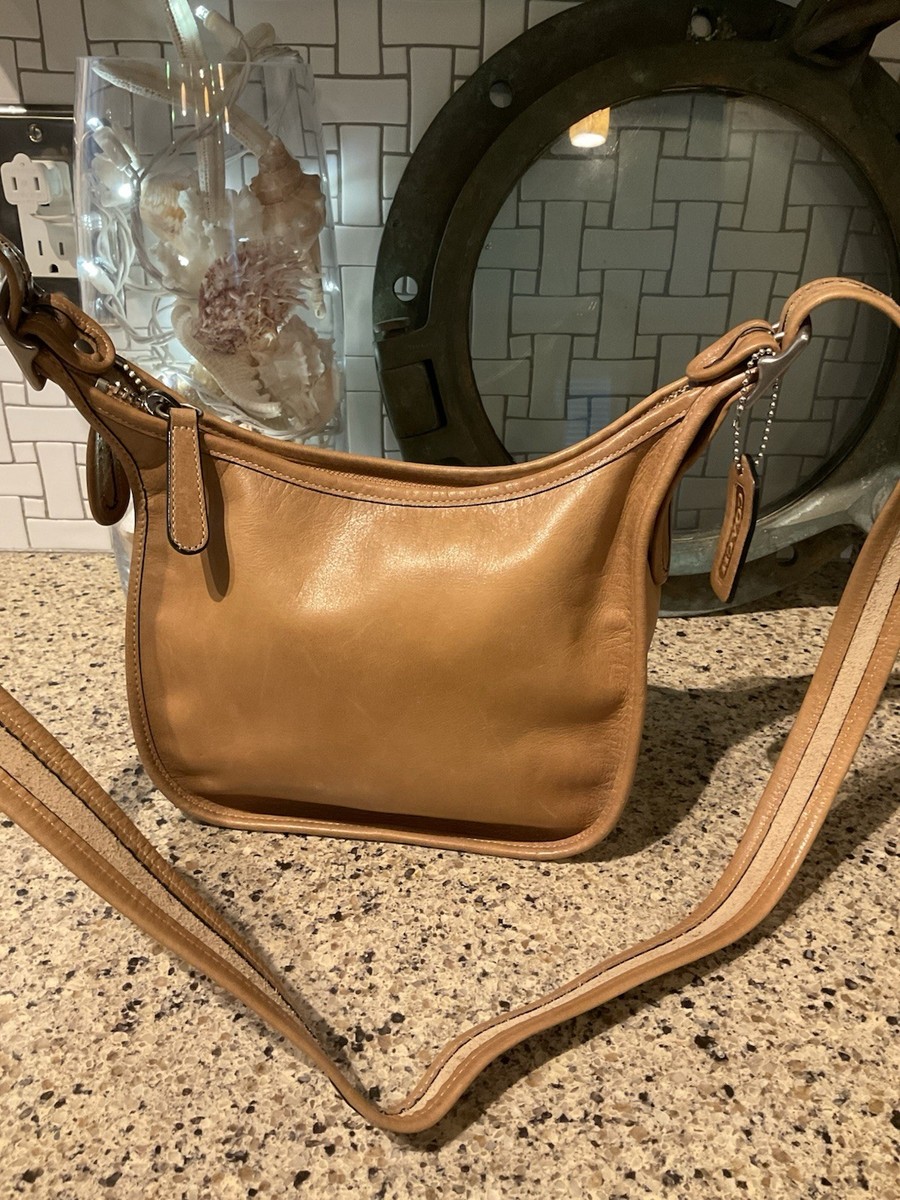 COACH Vintage Janice Ricardi-Desantos Legacy Crossbody Bag 9950