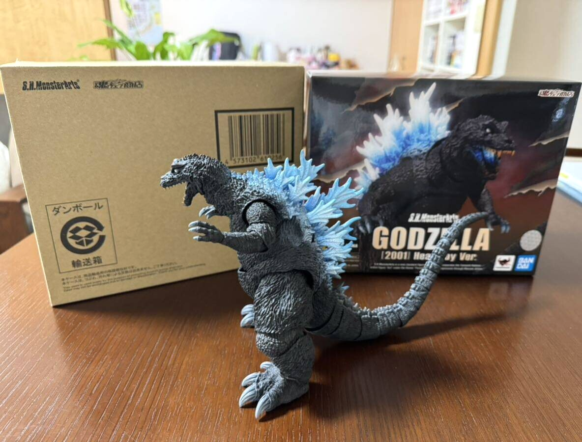 S.H.MonsterArts SHM Godzilla 2001 Heat Ray Ver. Figure Bandai