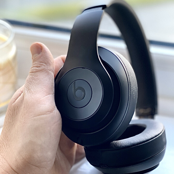 New Sealed- Original Beats Studio3 Skyline Collection Headphones