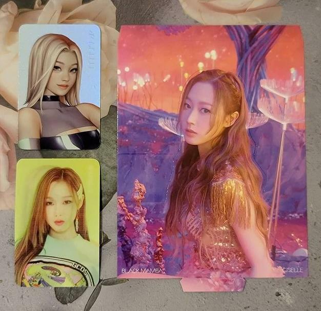 aespa Black Mamba SMTOWN OFFICIAL GOODS LENTICULAR PHOTO CARD SET