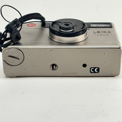 Leica Minilux Zoom 35-70mm Film Camera Silver Vario-Elmar 1:3.5