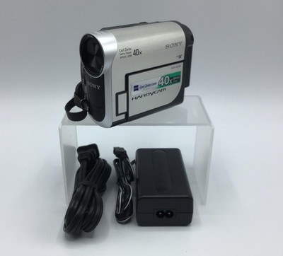 Sony NTSC MiniDV HandyCam Camcorder - 40x Zoom - Video Transfer