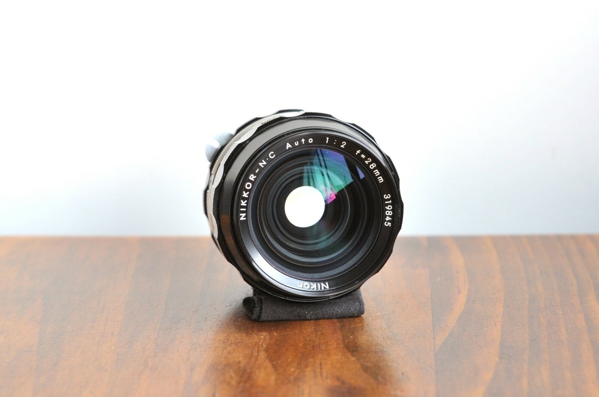 NIKON Nikkor-N.C Auto 28mm f/2.0 * Very RARE F2 NON AI * w/ Nikon