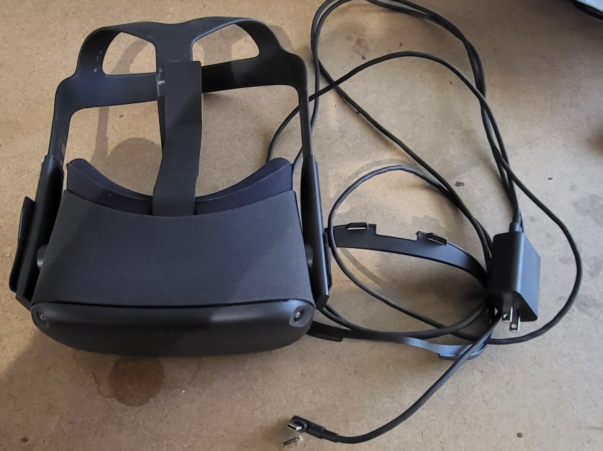 Used Good Condition Oculus Quest 1st Generation 64GB VR Headset No