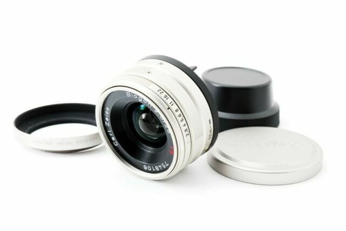 New Carl Zeiss BIOGON T * 28mm f2.8 ZM Mount Lens - SILVER - Made