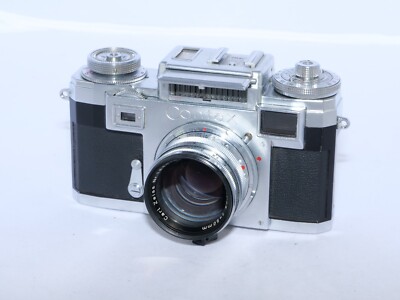 Vintage Zeiss Contax IIIa 35mm Rangefinder Camera. Sonnar 50mm F