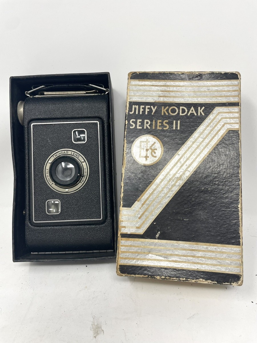 Vintage Kodak Jiffy Six-20 Series II Folding Camera w/Original Box