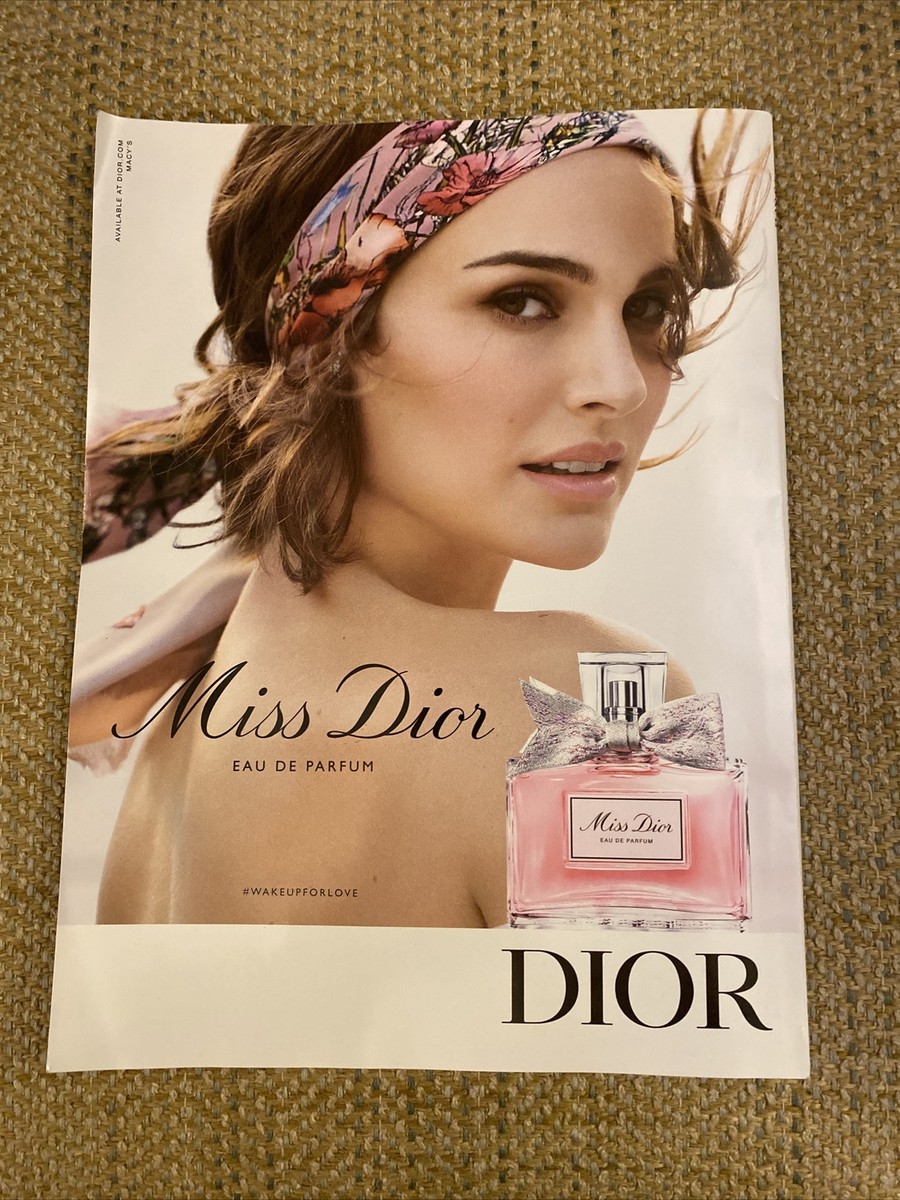 女性情報誌 Vogue Deutsch Magazine October 2022 女性情報誌 Vogue