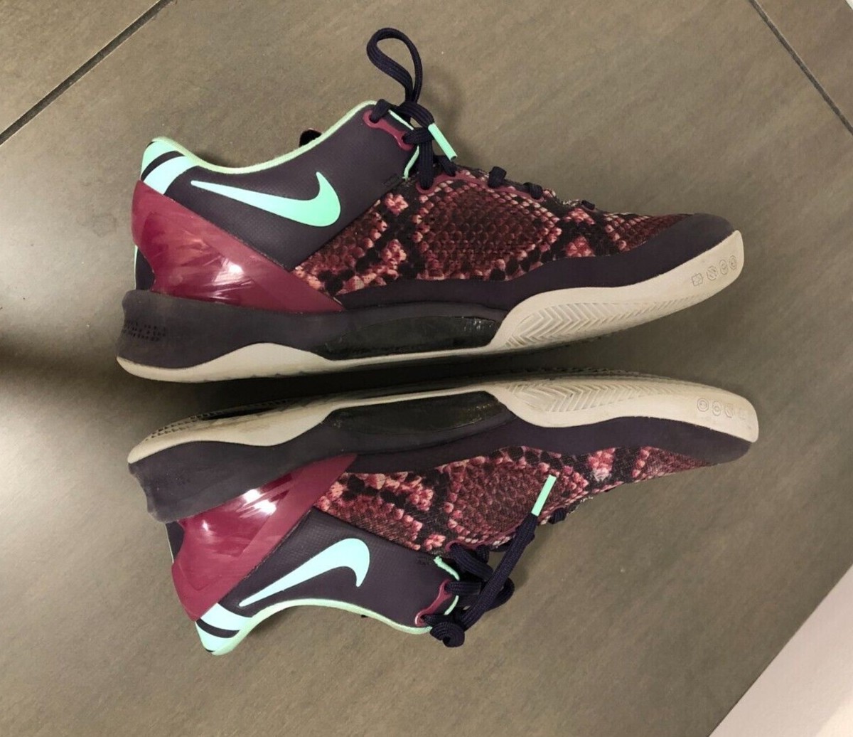 Nike Kobe 8 VIII System Pit Viper Men's Purple Dynasty Raspberry