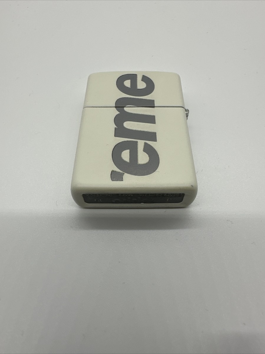 Supreme Glow in the Dark Large Box Logo Metal Zippo Lighter SS20