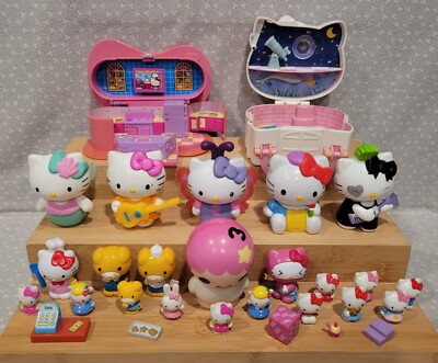 2009 Jakks Sanrio Hello Kitty TV Show Museum Compact Playset Lala