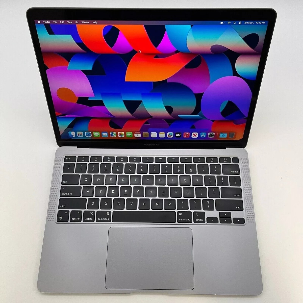 Apple MacBook Air 13 M1 Chip 8CGPU 3.2 2020 16GB 1TB Space Gray