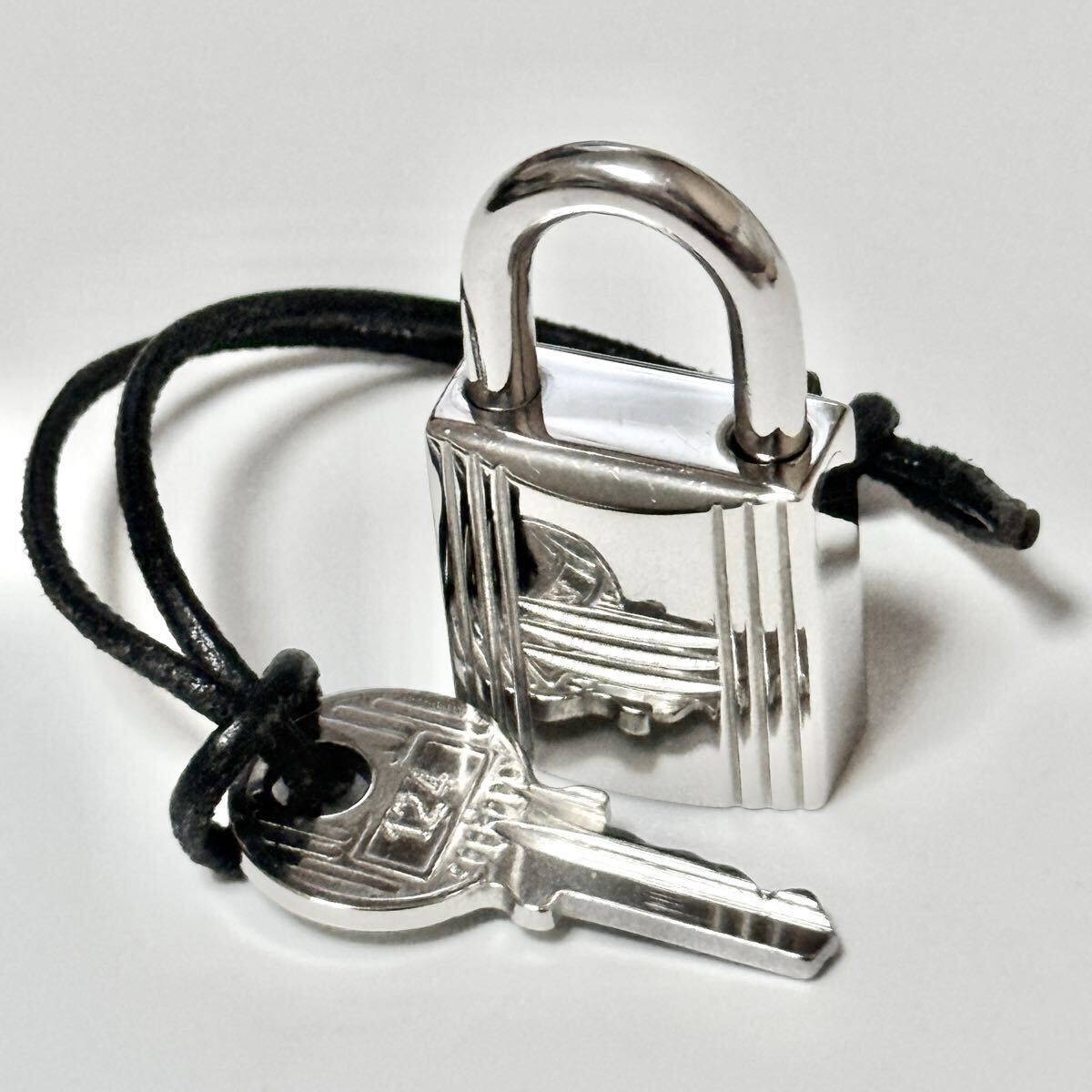 Authentic HERMES Set of Padlock & Key Cadena Metal Silver Charm