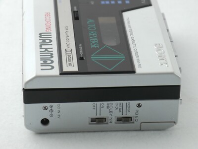 SONY Walkman WM-F85 TV/FM/AM Stereo Cassette-Corder 1985 w