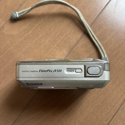 FUJIFILM FinePix A500 Compact digital camera with XD Card AA