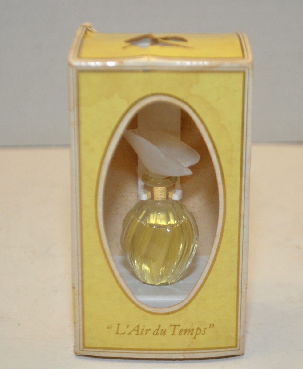 Rare Vintage NINA RICCI 